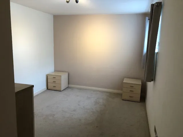 2 Bedroom Top Floor Apartment Spectrum — photograph 4