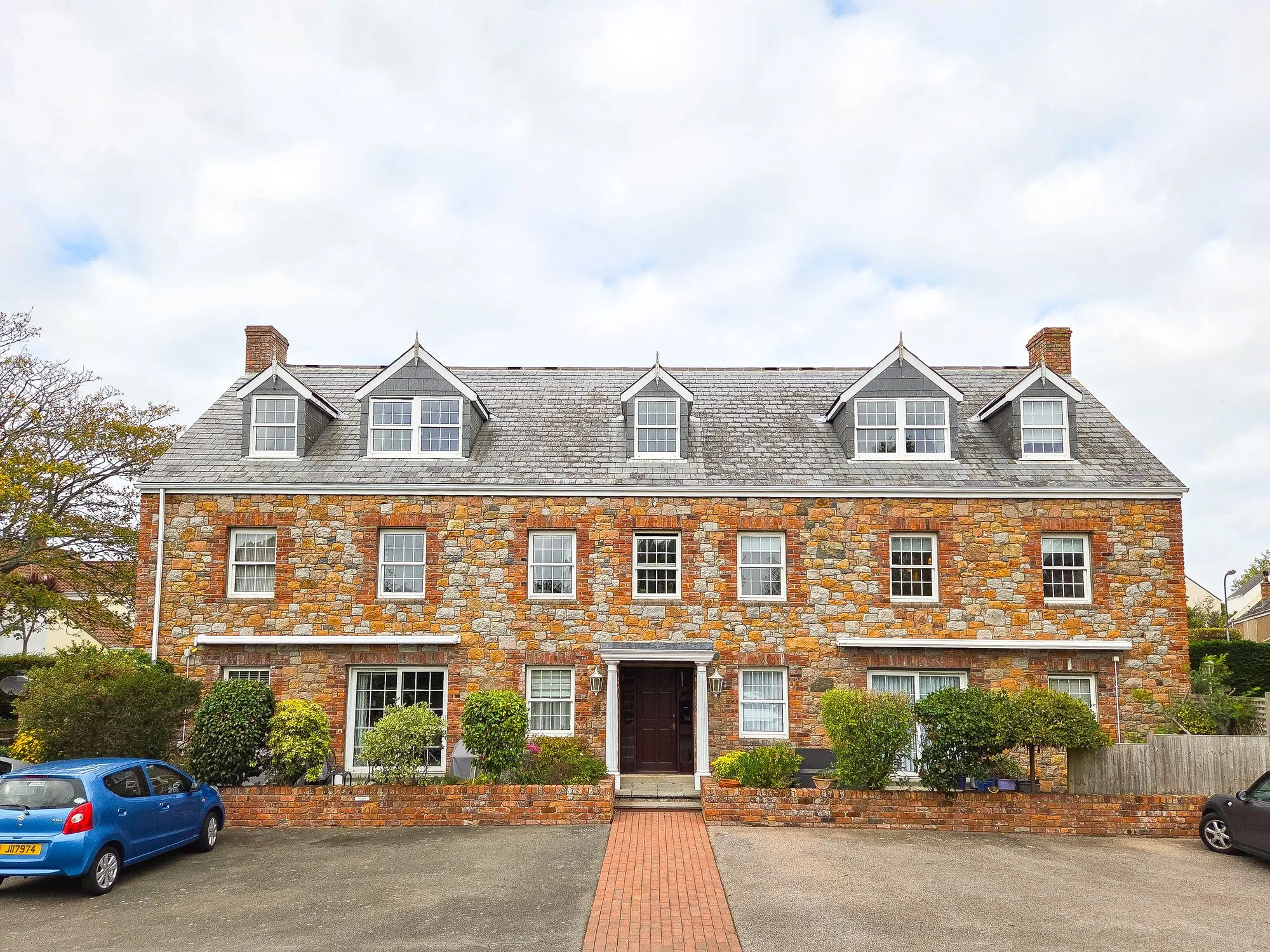 4 Maitland Court, St Helier — main photograph