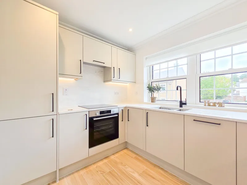 4 Maitland Court, St Helier — photograph 2