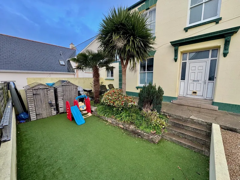 Mayfield Lodging House, St Helier — photograph 2