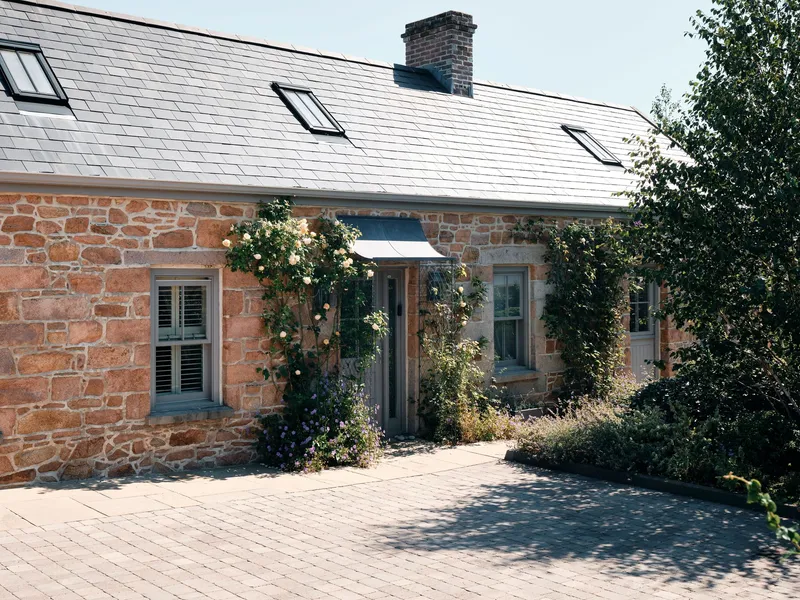 Yew Tree Cottage, St John — photograph 6