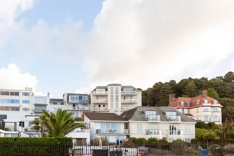 La Route De St. Aubin, St. Helier, JE2 — photograph 4