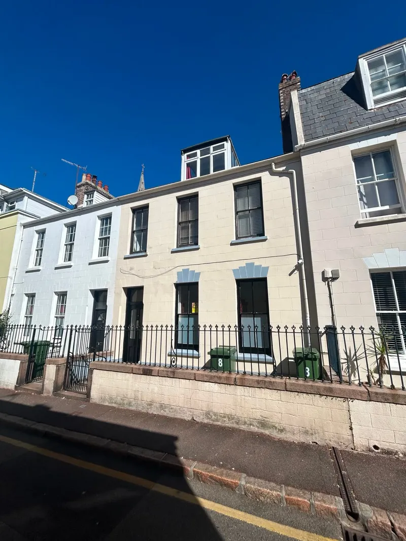 Winchester Street — main photograph