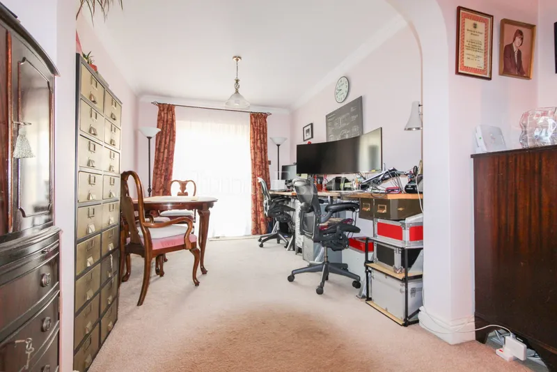 Two Bedroom Apartment With Large Sun Terrace — photograph 9