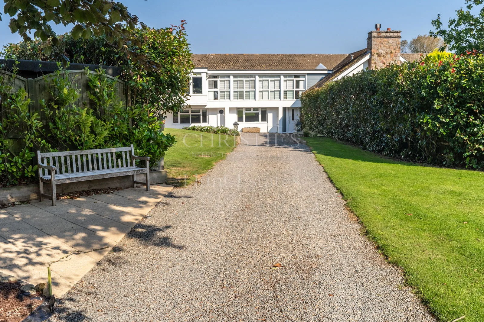 Country Home with Swimming Pool and Garden — main photograph