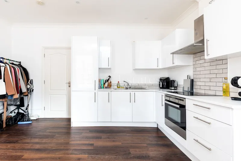 Ground Floor One Bedroom Apartment In St Helier — photograph 4