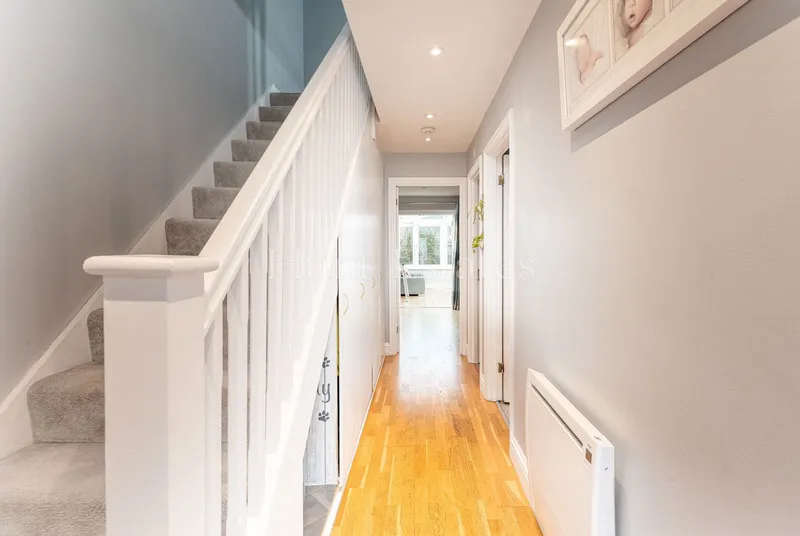 Attractive, spacious four-bedroom, two-bathroom family home — photograph 10
