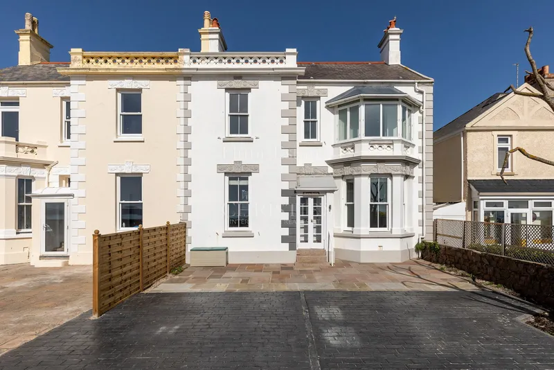 Victorian Home Positioned Directly Opposite The Beach — main photograph