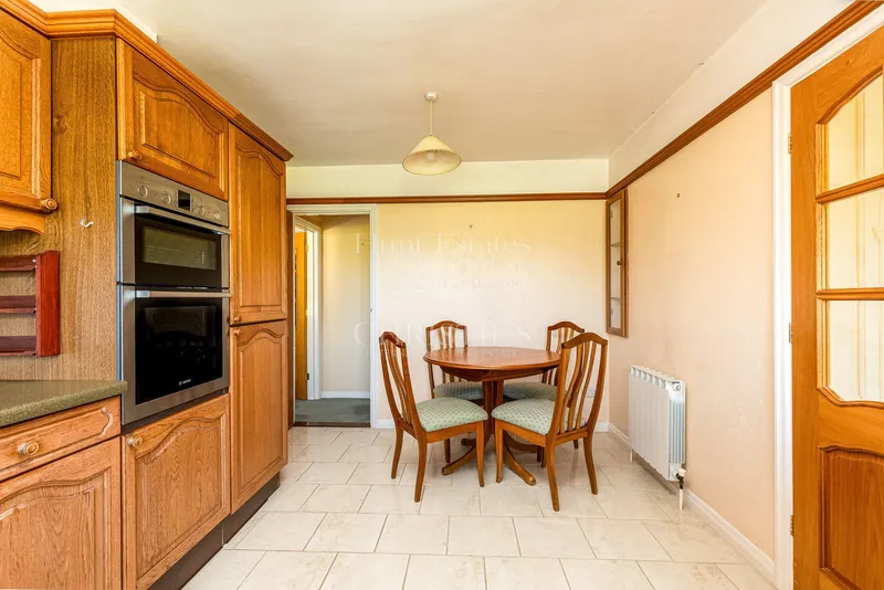 Three-Bedroom Semi-Detached Rural Home in Trinity, Near the North Coast — photograph 4