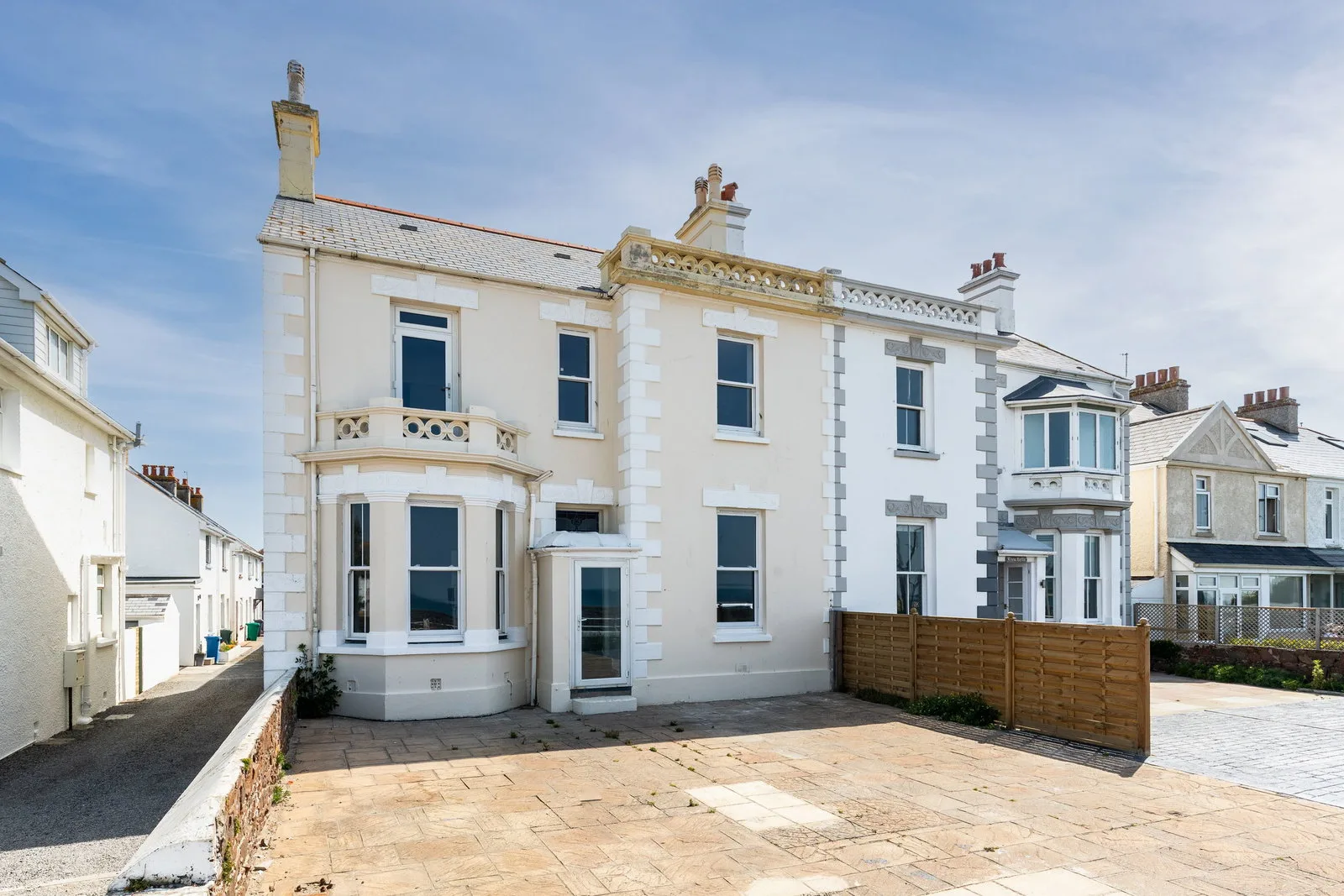 Victorian Home Ideally Positioned Directly Opposite The Beach — main photograph