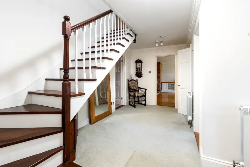 OPEN VIEWING – Four-Bedroom Cottage With Garage & Large Gardens — photograph 10