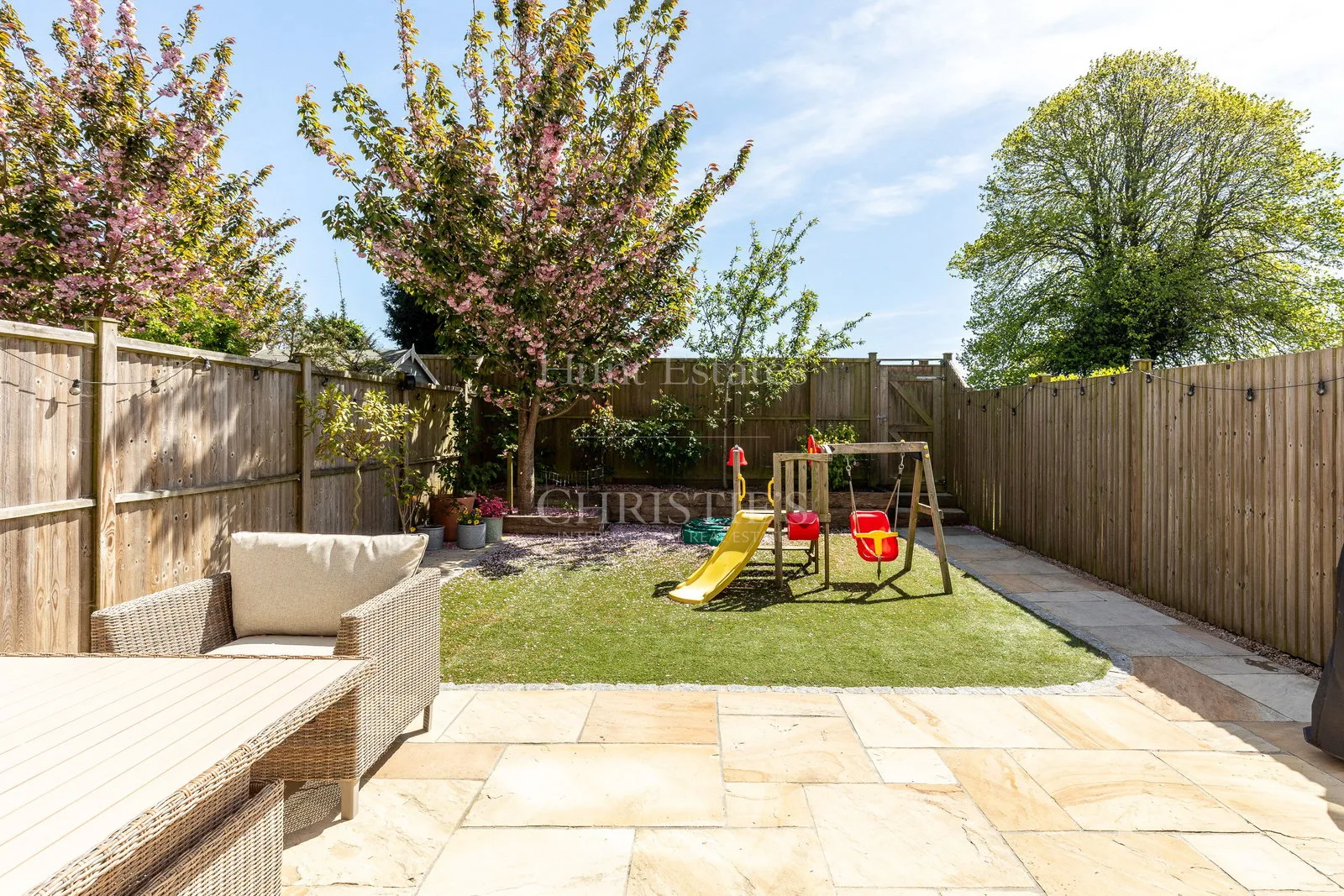 Four-Bedroom, Three-Bathroom Barn Conversion With South Facing Garden — main photograph