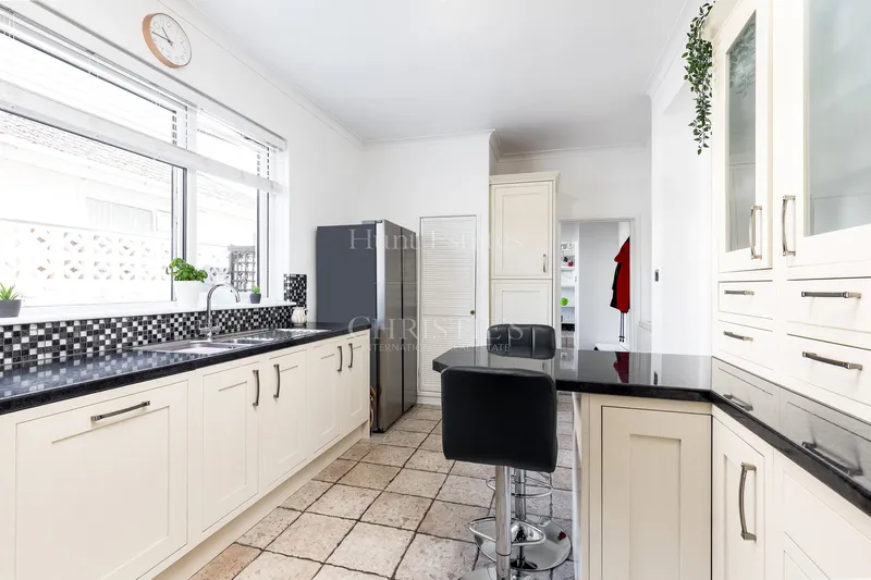 Immaculately Presented Four Bedroom Home (1,500 sq. ft.) In A Quiet And Convenient Location — photograph 4