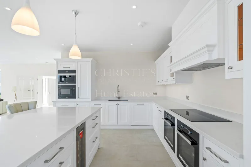 Traditional Style New Home With Open Country Views — photograph 5