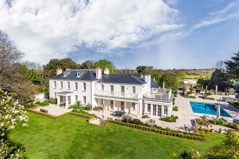 Superb Traditional Jersey Granite Home With Grounds — main photograph