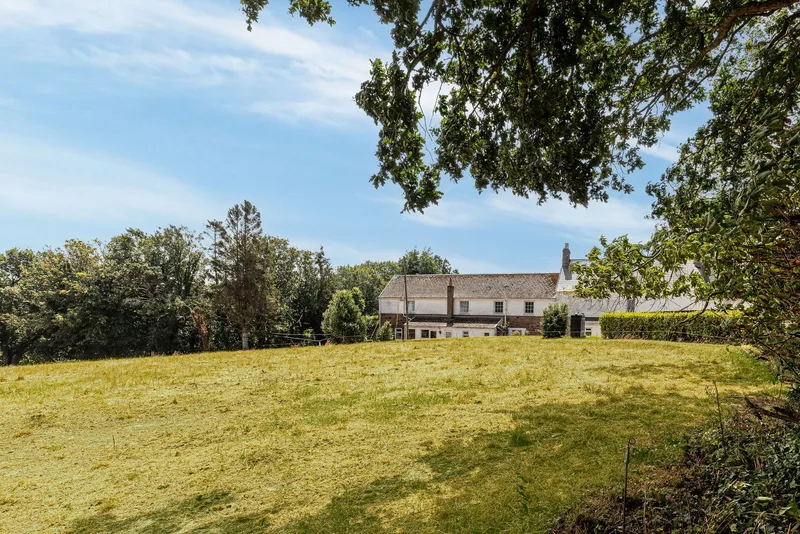GRANITE FARMHOUSE IN SUPERB COUNTRYSIDE SETTING FOR MODERNISATION — photograph 10
