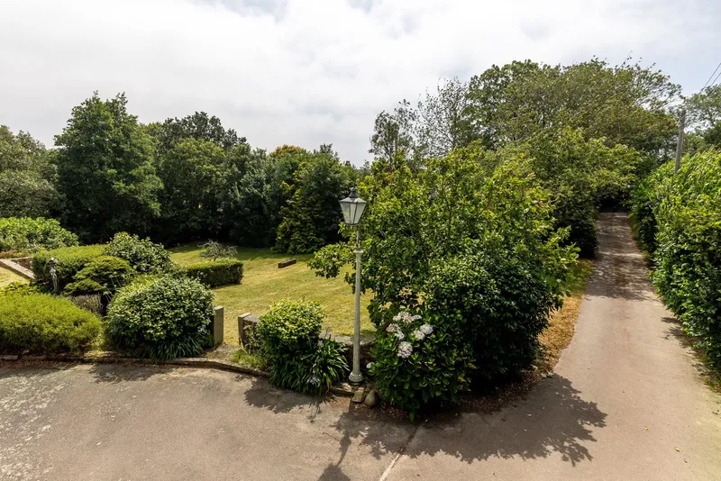 GRANITE FARMHOUSE IN SUPERB COUNTRYSIDE SETTING FOR MODERNISATION — photograph 8