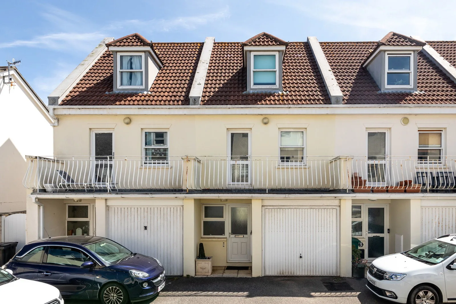 Two Bedroom, Two Bathroom Terraced House with Garage and Garden — main photograph