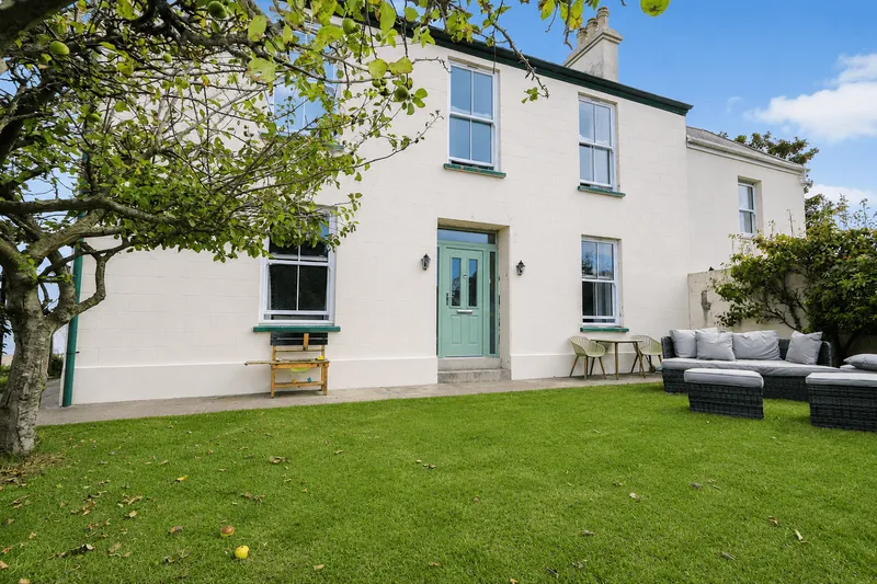Three-Bedroom Period Property with Country Views — main photograph