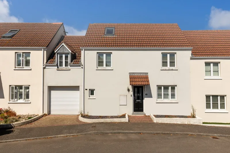 Three Bedroom First Time Buyer Home — main photograph