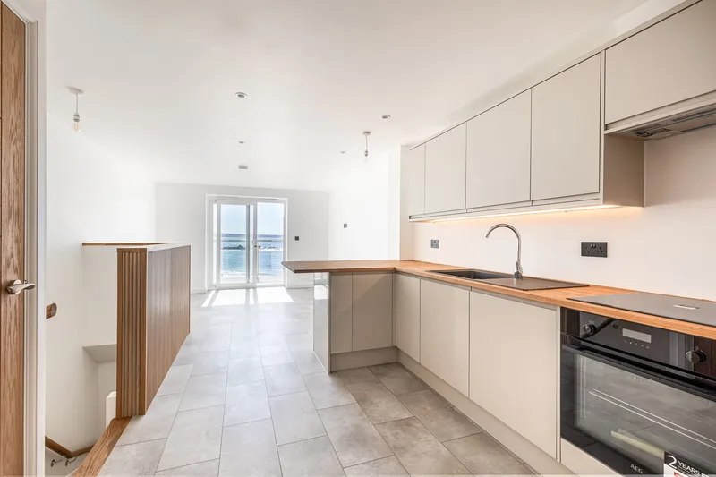 Three Bedroom Cottage with Uninterrupted Views of St Ouen’s Bay — photograph 9