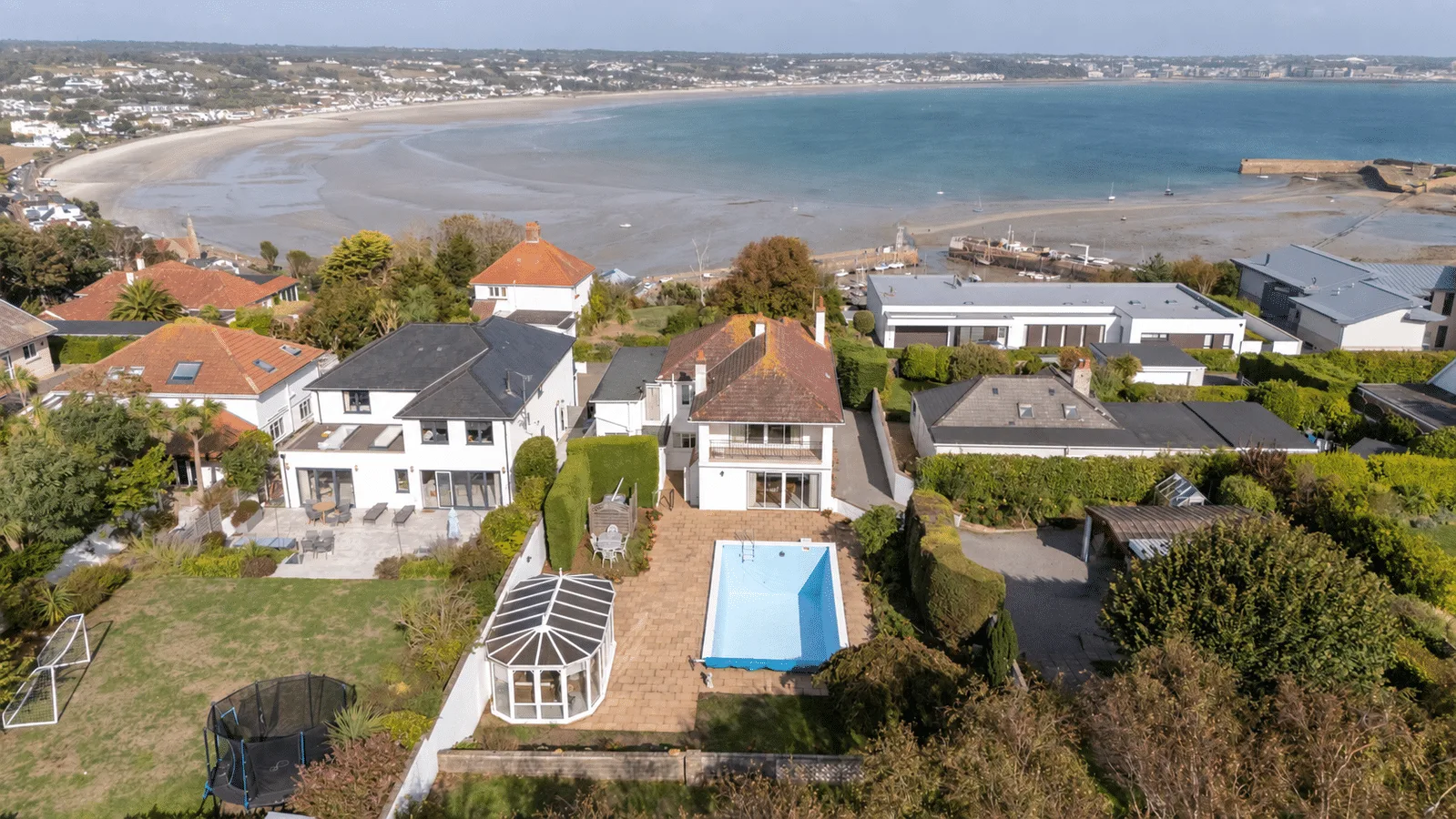 Rare St Aubin Opportunity – Exceptional Plot, Sea Views & Great Potential — main photograph
