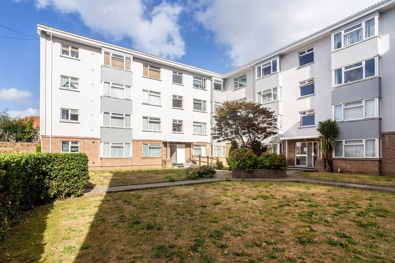 Purpose Built Two Bedroom Apartment with Parking — main photograph