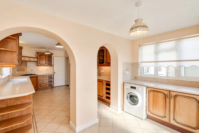 Detached Three Bedroom Bungalow In St Brelade — photograph 9