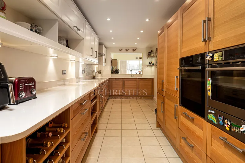 Generously Sized Five Bedroom Family Home — photograph 4