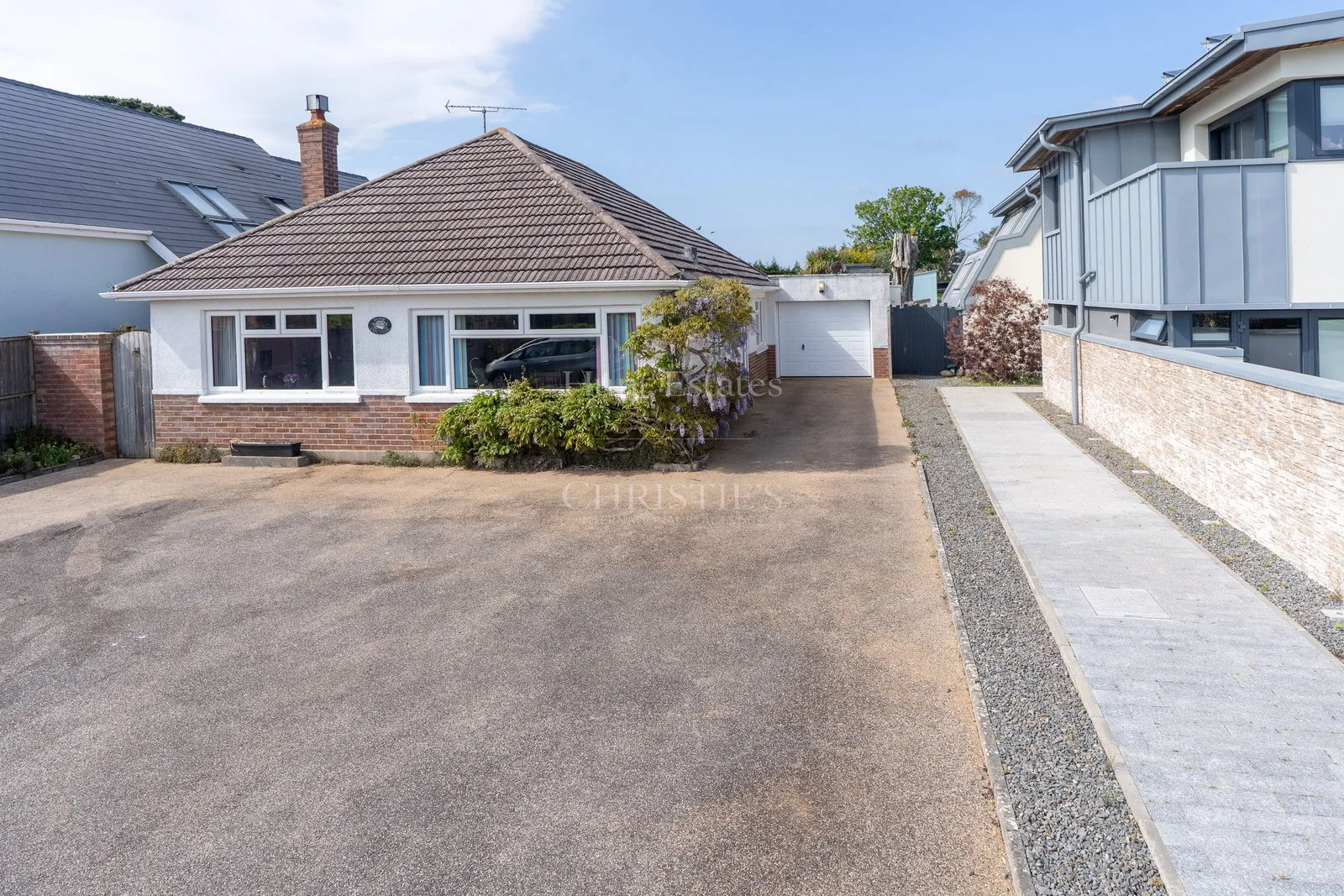 Opportunity For One or Two Properties On Large Site — main photograph