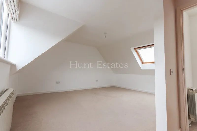 Detached home close to Le Moye Golf Course — photograph 10