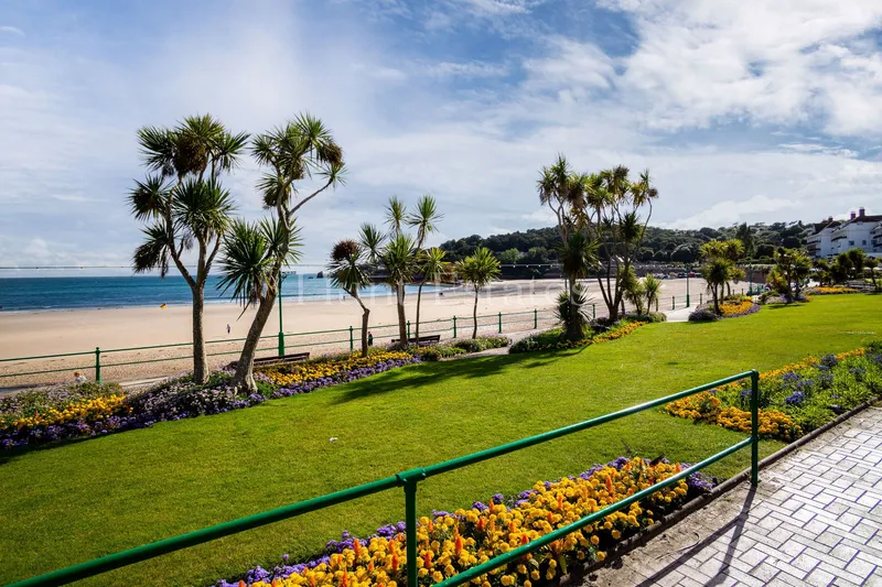 ST BRELADE’S BAY TWO-BEDROOM APARTMENT AVAILABLE TO NON-JERSEY RESIDENTS — photograph 4
