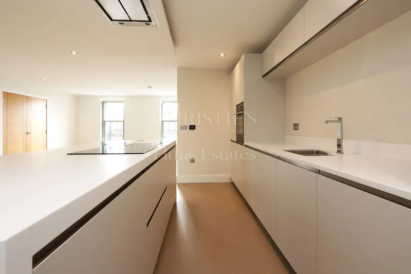 Contemporary Duplex Apartment In St. Aubin — photograph 5