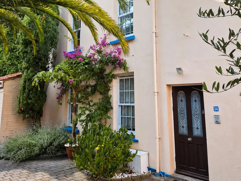 St Helier — photograph 4