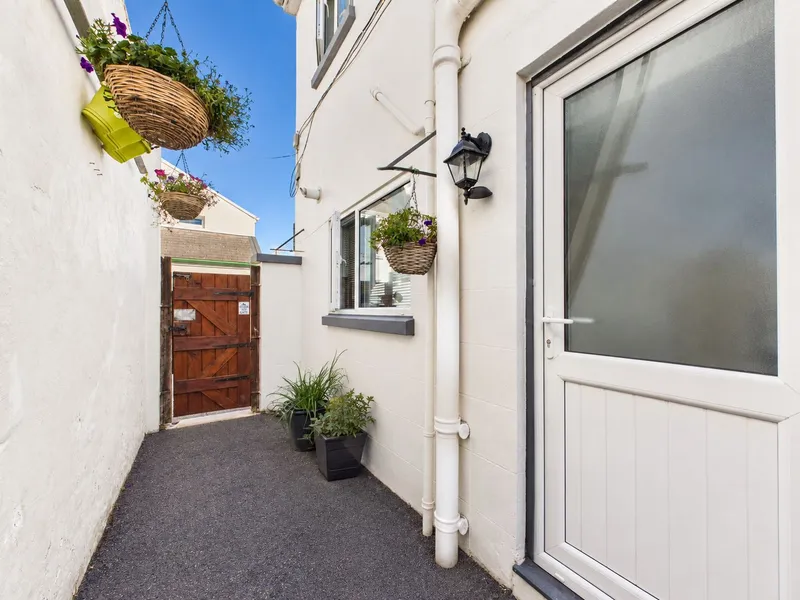 St Helier — photograph 9
