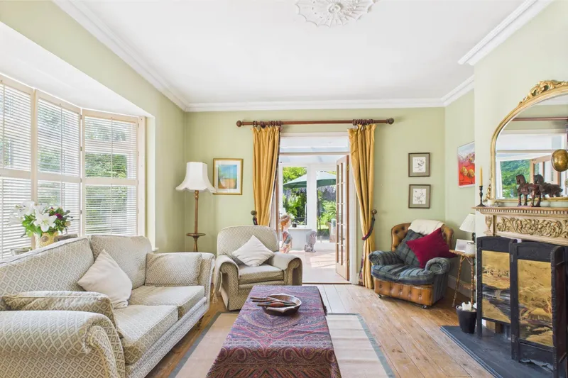 West Lodge — photograph 7