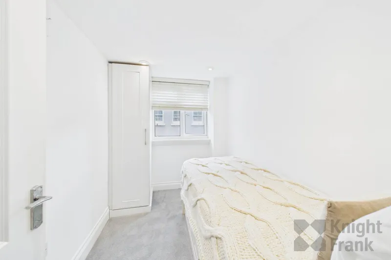 Flat 5 — photograph 8