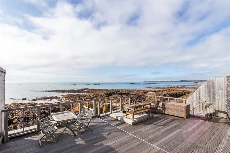 Mont de Grouet, St. Brelade — photograph 2