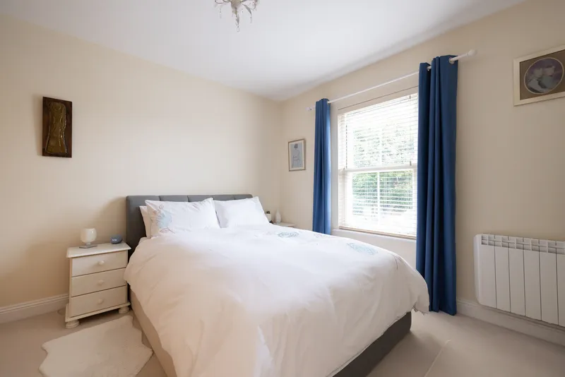 Thornhill House — photograph 7