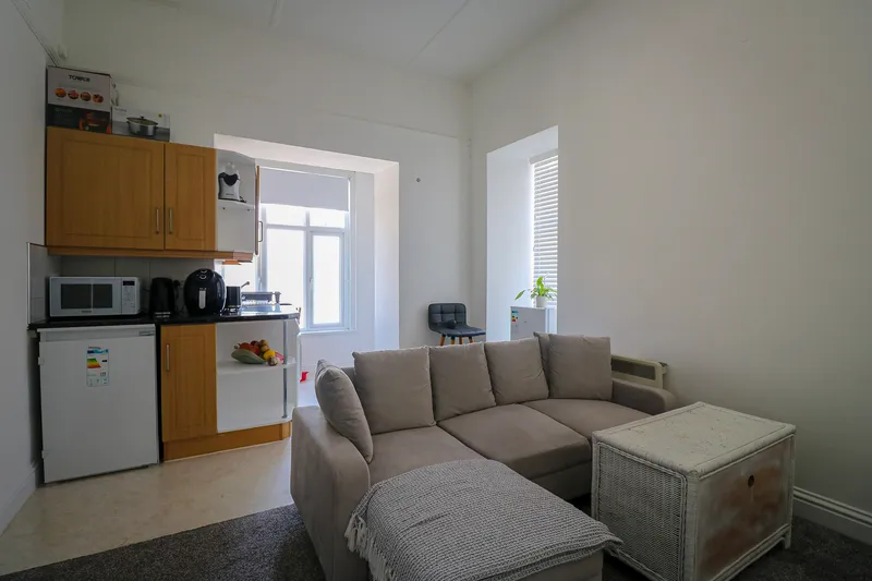 Cheslyn Villa — photograph 4