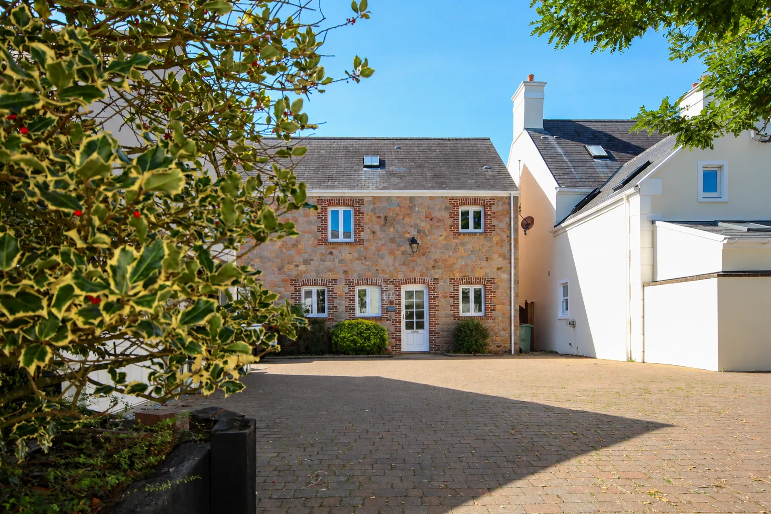 L'heutheux Siez — photograph 1