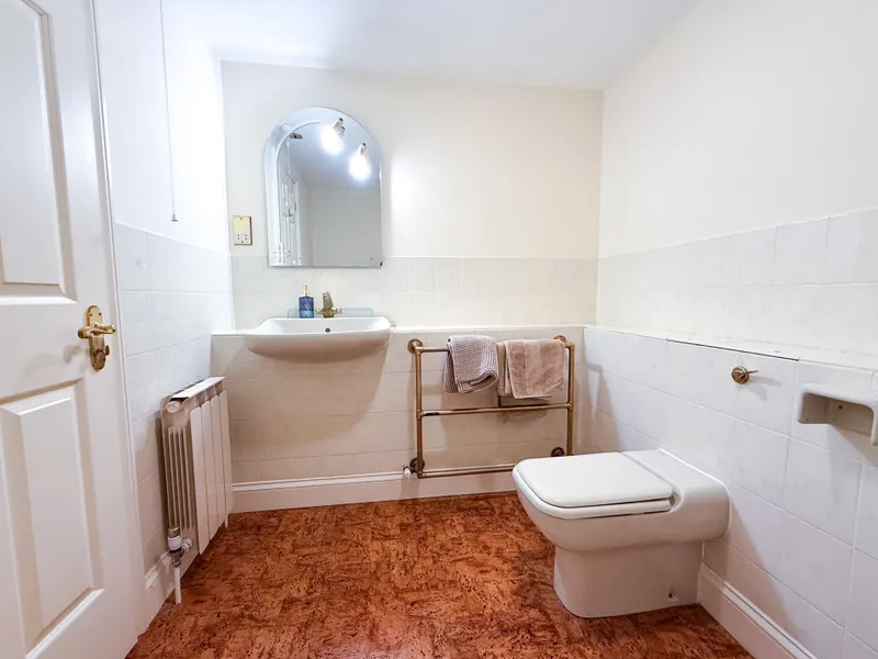 Beech Court — photograph 9