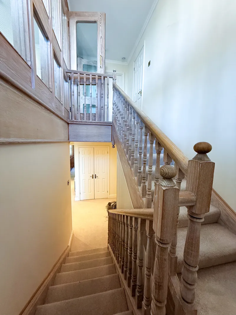 Beech Court — photograph 10