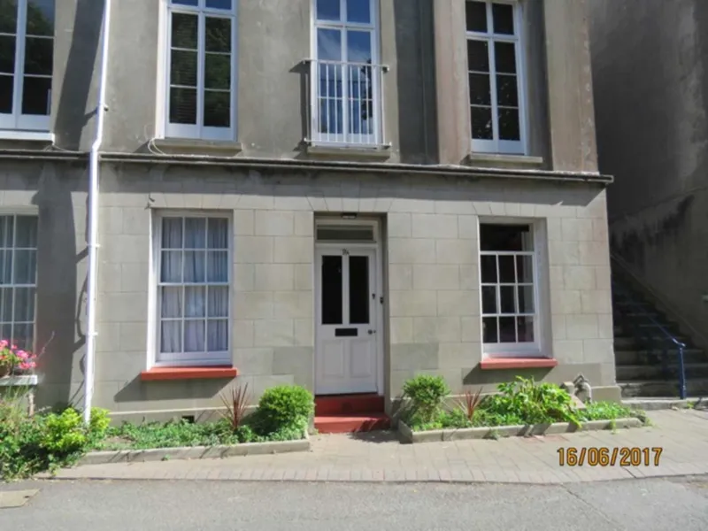 Victoria Crescent, Upper Clarendon Road — main photograph