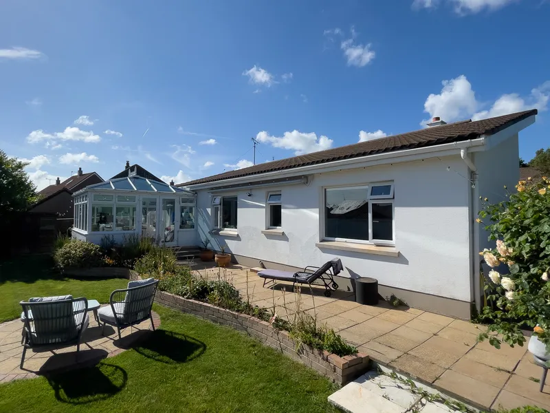 2 Bedroom Bungalow, St Clement — photograph 2