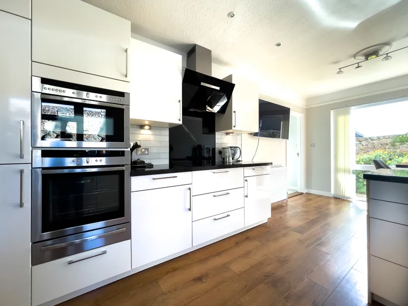 2 Bedroom Bungalow, St Clement — photograph 4