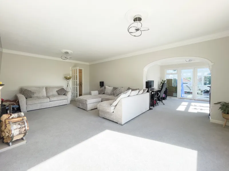 2 Bedroom Bungalow, St Clement — photograph 8
