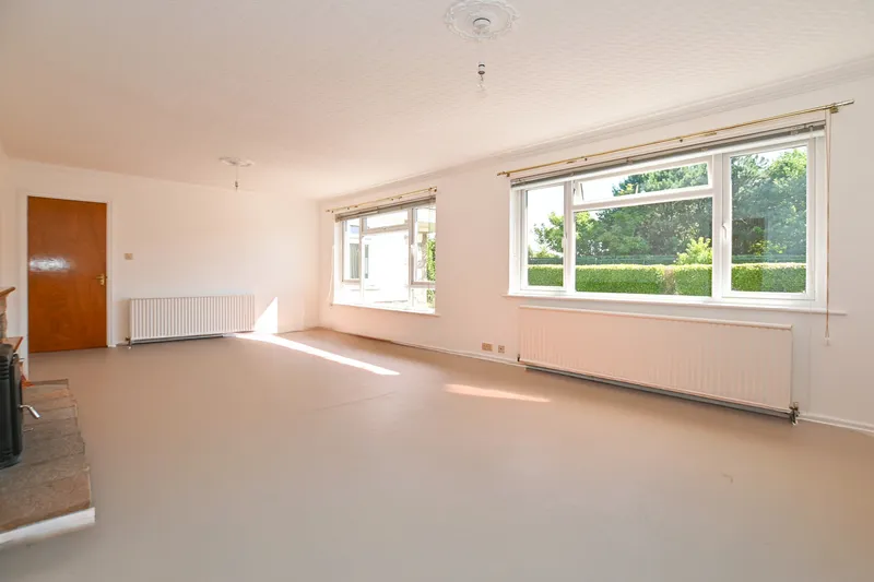 3 Bedroom Bungalow with Storage Facility, St Ouen — photograph 5