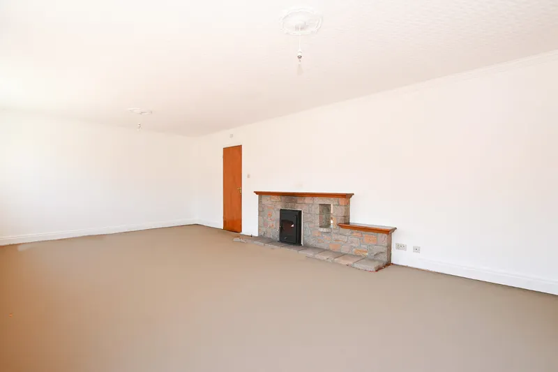 3 Bedroom Bungalow with Storage Facility, St Ouen — photograph 9