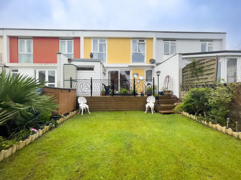 3 Bedroom House, St Helier Outskirts — photograph 2